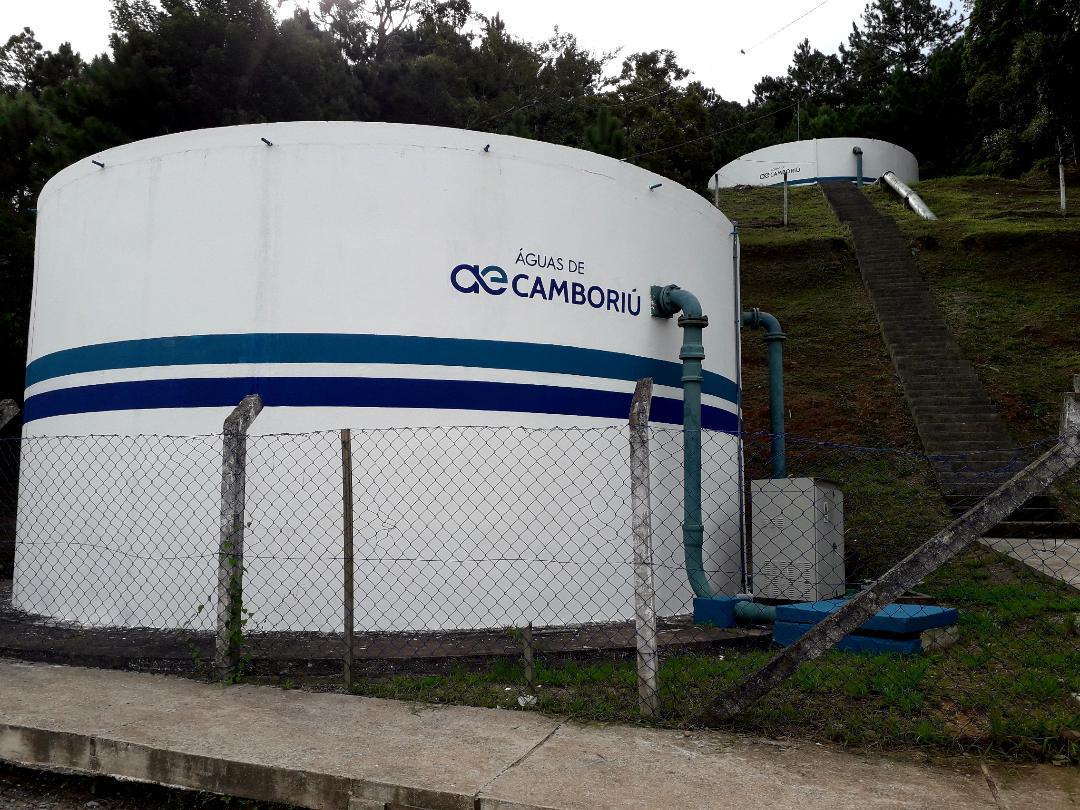 Águas de Camboriú conclui obras de  urbanização de reservatórios do município