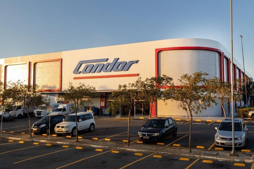 Condor investe R$ 8 milhões em revitalização de tradicional loja de Curitiba