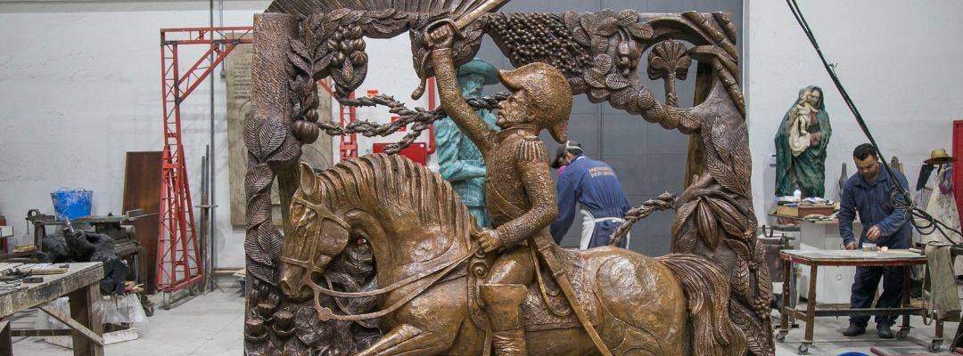 Curitiba inaugura escultura em homenagem aos 200 anos da Independência do Brasil