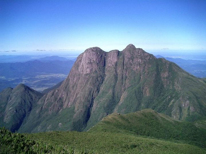 Pico Paraná, atração de Campina Grande do Sul e Antonina