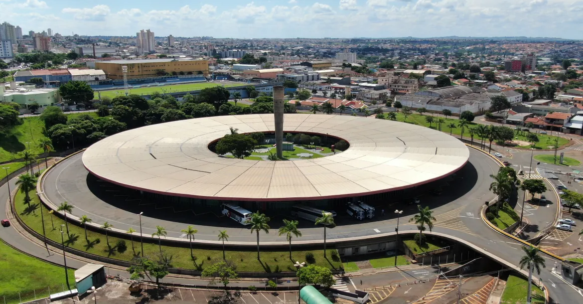 Londrina avalia estudos para definir modelo de concessão da Rodoviária