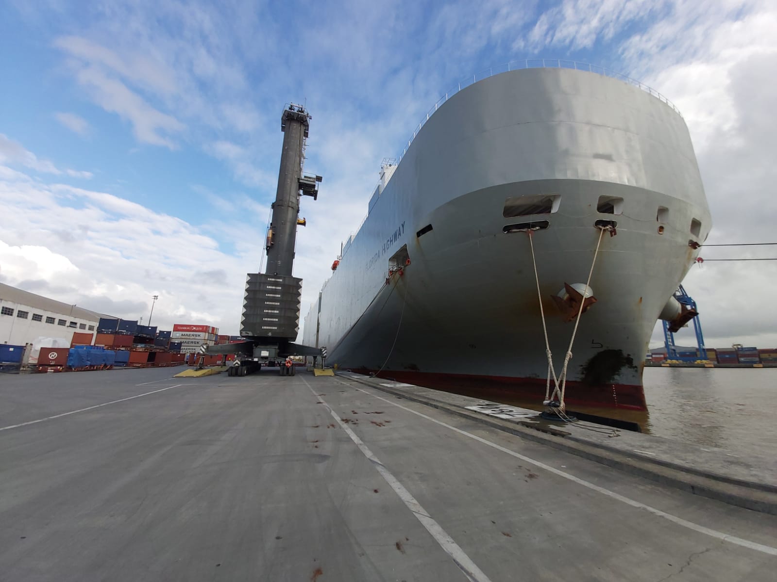 Porto de Itajaí recebe 8ª atracação de Navio ROLL ON ROLL OFF