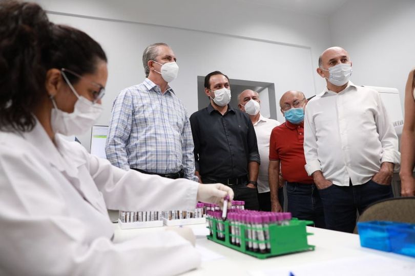 Prefeitura de Maringá reinaugura laboratório de análises e dobrará número de exames