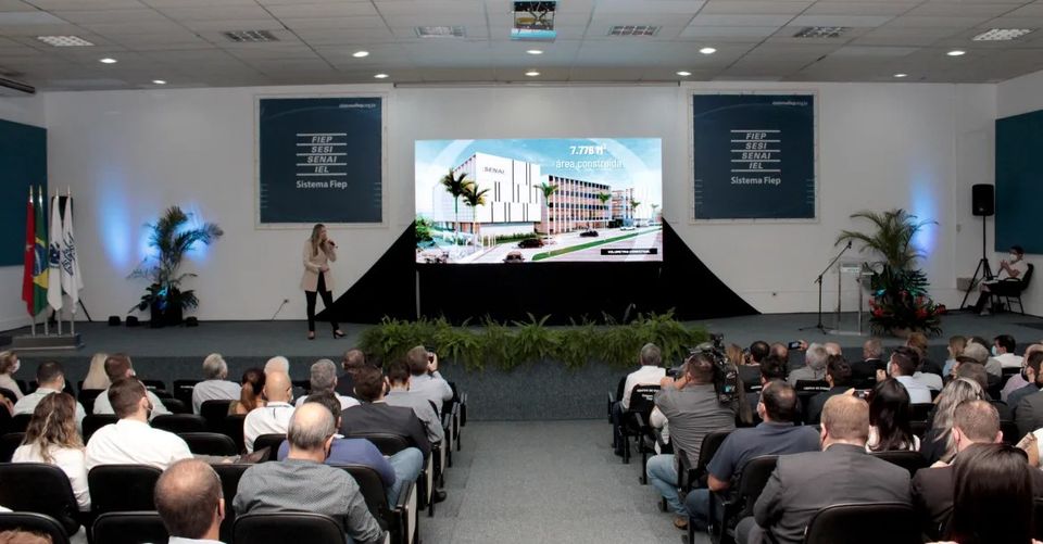 Sistema Fiep lança Colégio Sesi de referência e anuncia investimentos em Londrina