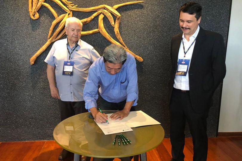 BRDE assina R$ 52,5 milhões em contratos de financiamento na ExpoLondrina