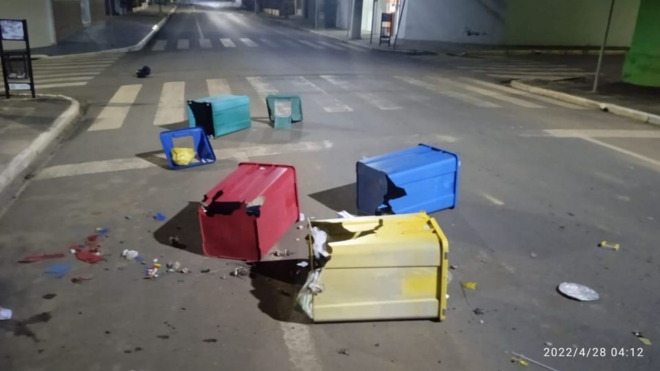 Uma ação idiota: o vandalismo de bens que servem a uma cidade