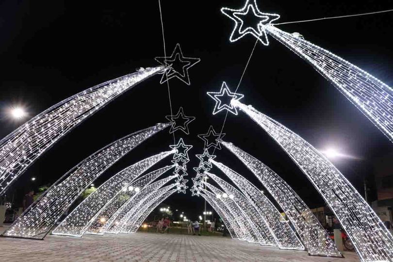 Natal em Ivaiporã com feérica Iluminação por toda a cidade