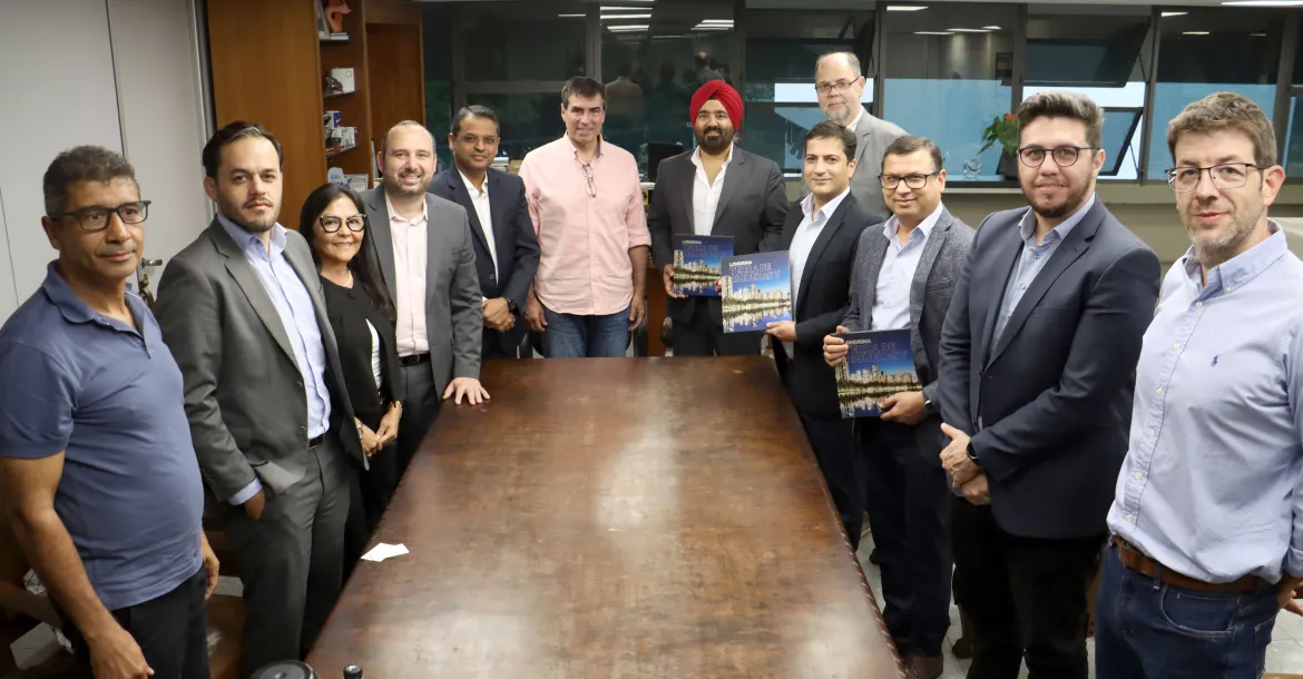 Londrina recebe empresários indianos interessados em investir na cidade 