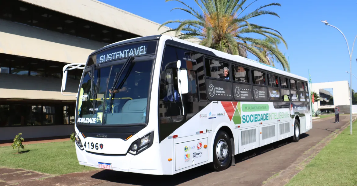 Londrina é a primeira cidade do Brasil a testar ônibus urbano movido 100% a biometano 