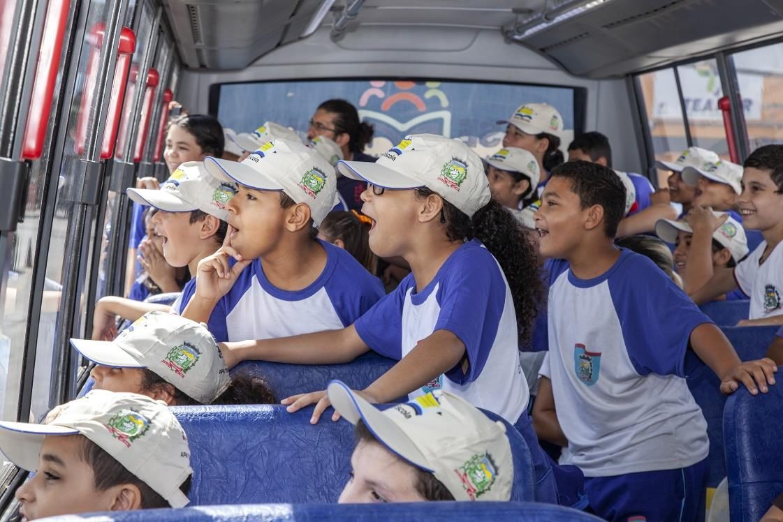 Projeto Porto Escola: quase que ensinando a navegar