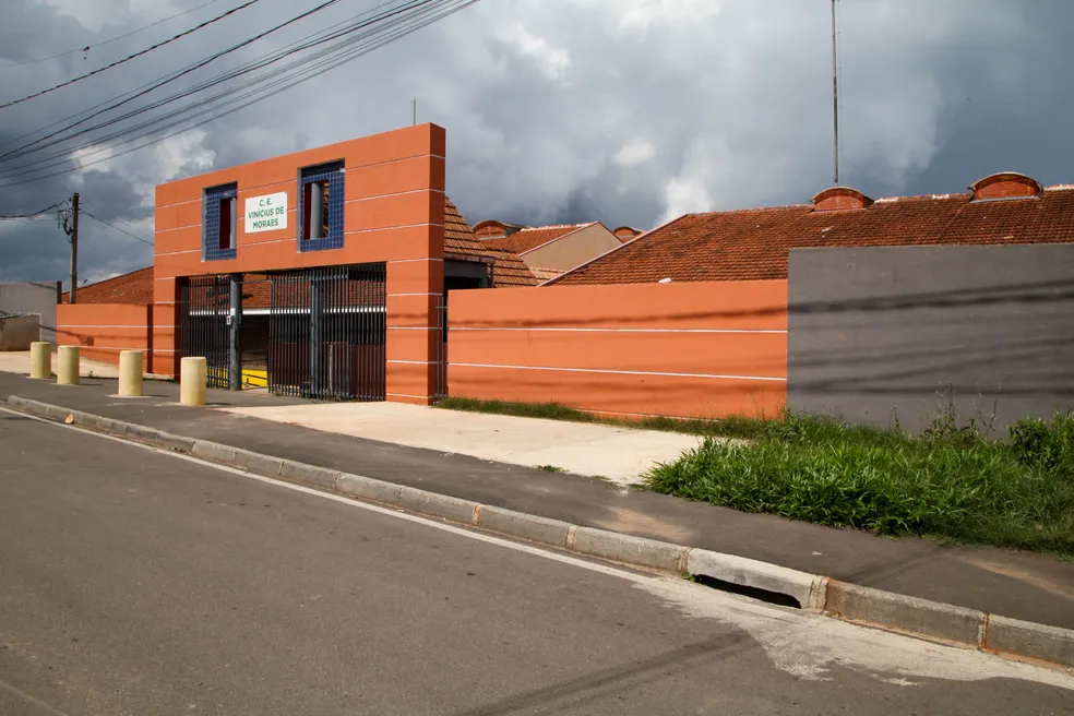 Paraná vai assumir as 12 escolas cívico-militares tocadas hoje pelas Forças Armadas