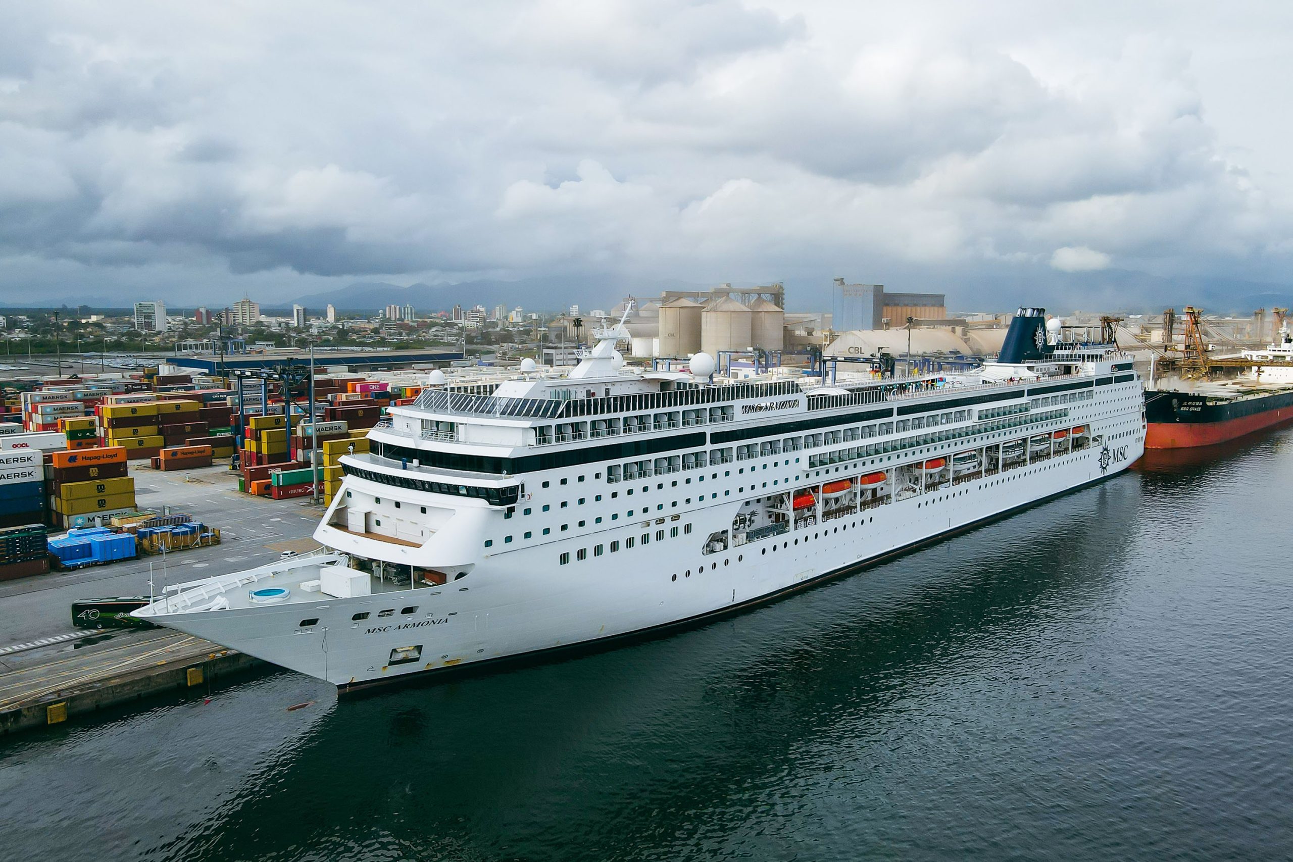 Porto de Paranaguá receberá nova temporada de navios de passageiros da MSC