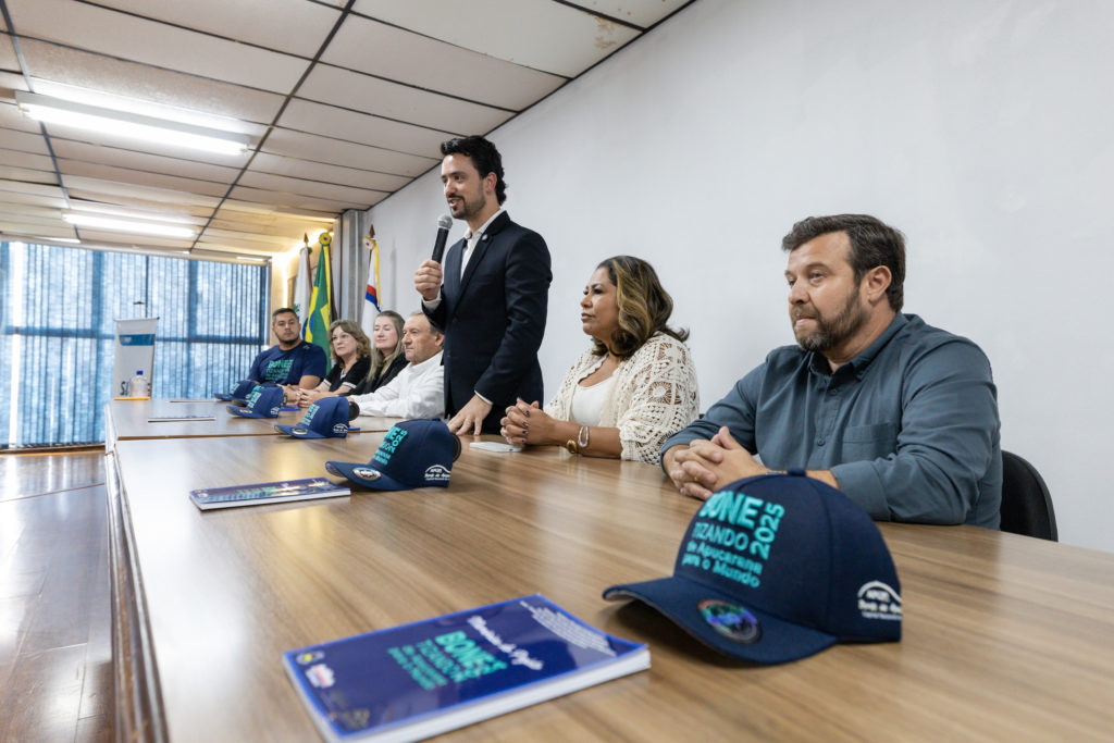 Projeto “Bonetizando” inicia segunda edição e aproxima estudantes da cadeia produtiva de bonés em Apucarana